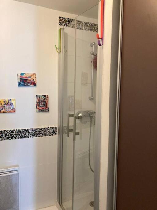 Apartment Loft Au Coeur De Nimes